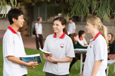 Henley High School - foto 5