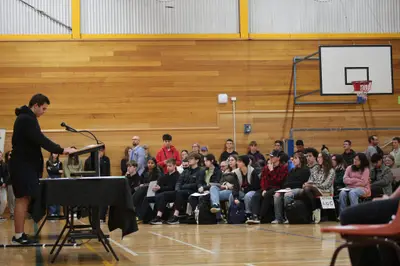 LAKE TUGGERANONG COLLEGE - foto 5