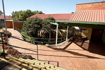 Balmoral State High School - foto 4