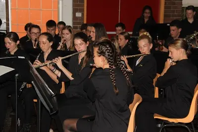 The Forest High School - foto 5