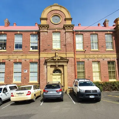 Elizabeth College - foto 4